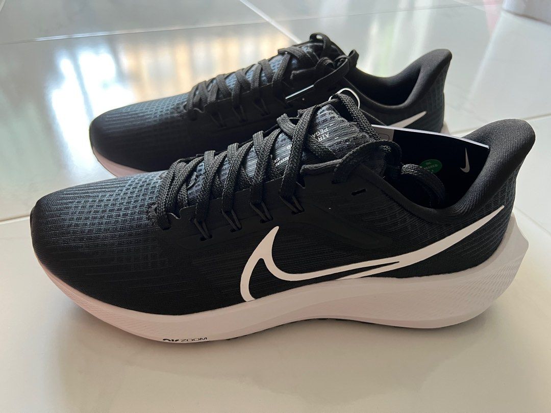 Nike Air Zoom Pegasus 39 Men s Fashion Footwear Sneakers on