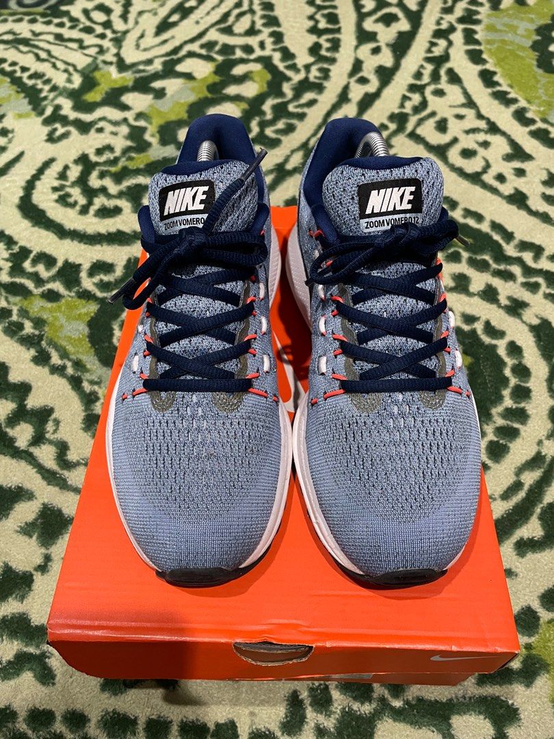 Nike vomero 12 on feet store