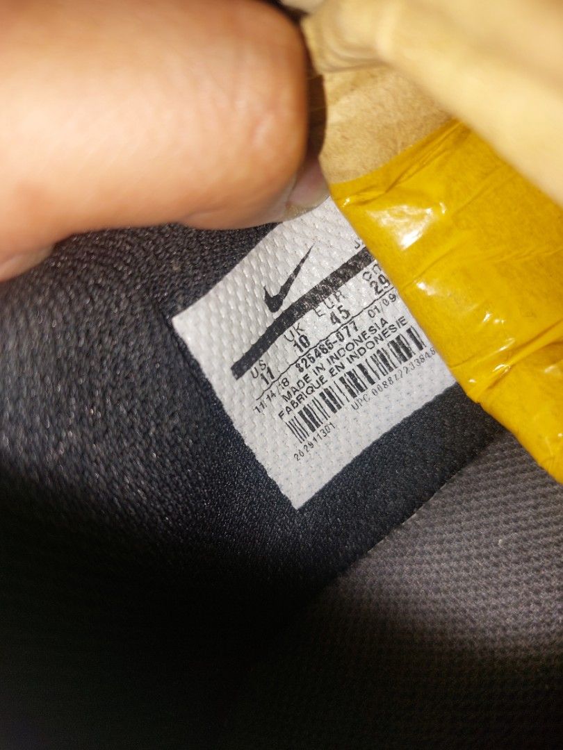 Nike Bomba TF Gold Black Indoor Soccer Turf Shoes Black/White/Gold(29