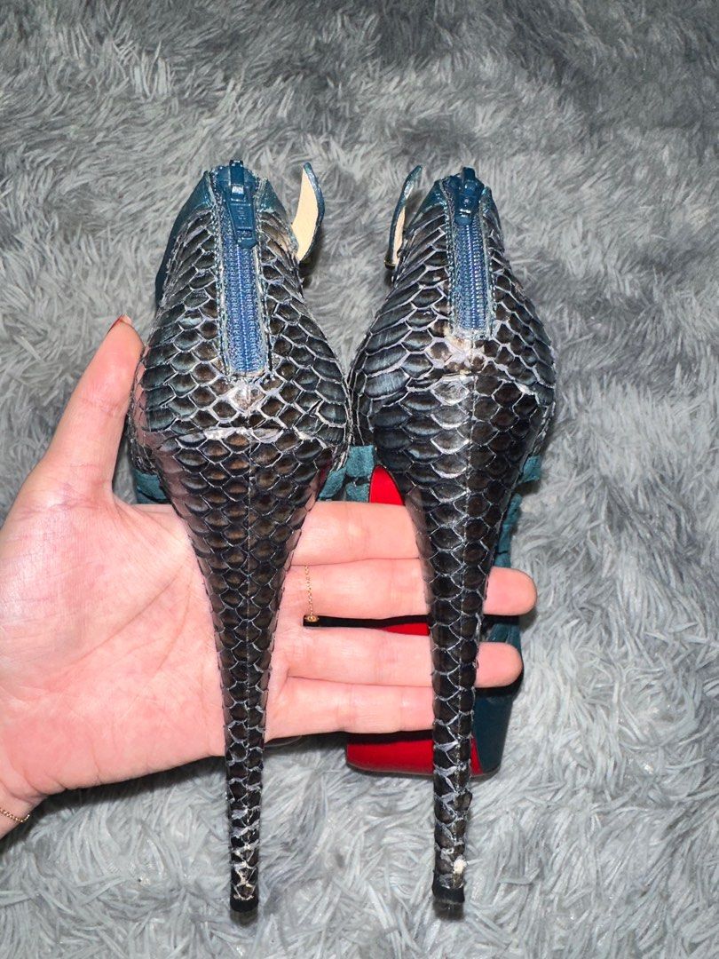 Christian louboutin deals 38