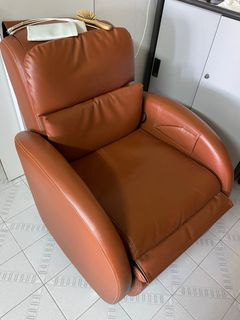 （分類：）位於 。 由 kthomask 提交（商品編號 1266527874，圖片 1）。簡介： 。