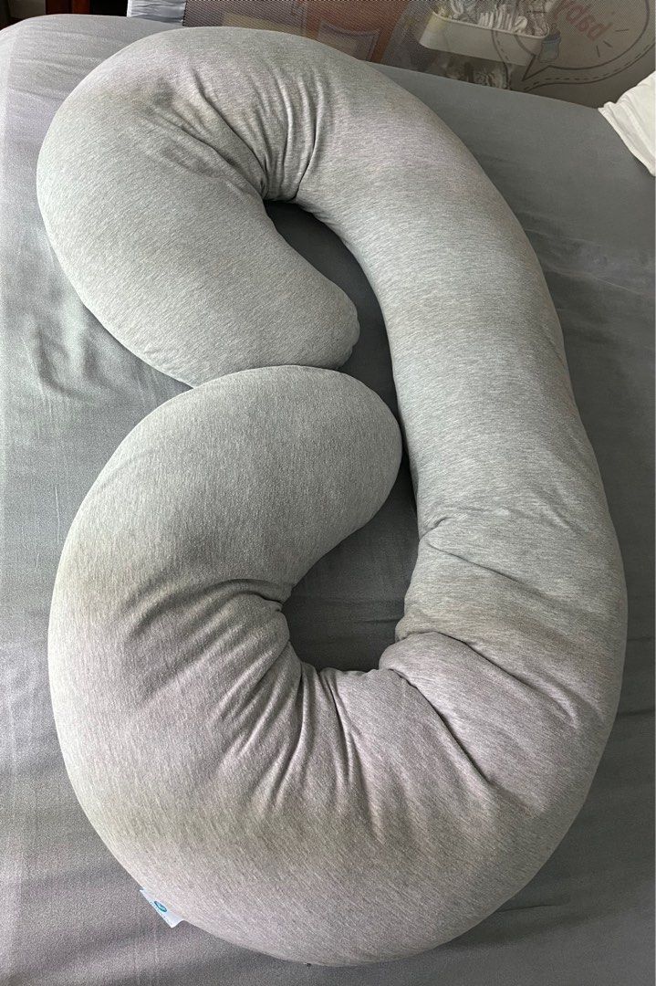 Pharmedoc pregnancy pillow, Babies & Kids, Maternity Care on Carousell