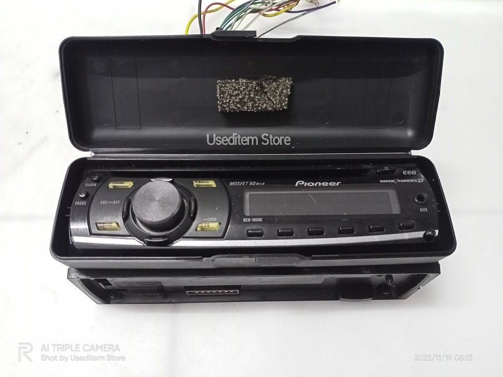 Pioneer Car CD Player DEH1050E, Auto Accessories on Carousell