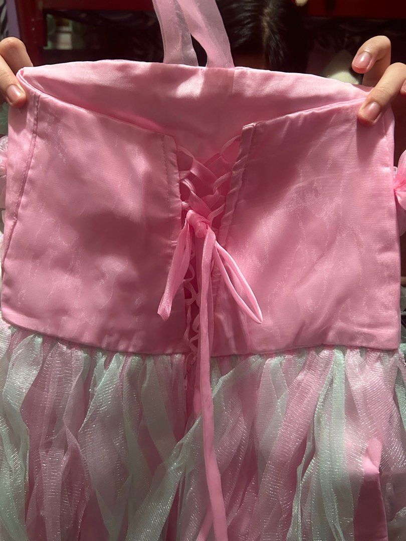 Preloved Tutu for Kids (Category: Babies & Kids Fashion) located in Calamba. Submitted by cjshopped (Listing ID 1266588176, Image 2). Description: Preloved Gown for Kids ❤️Measurement Bust-24 Waist-25 inches Lenght-25 inches ❤️Adjustable sa back ❤️Used only once during wedding Message for inquiries Thank you Happy Shopping❤️.