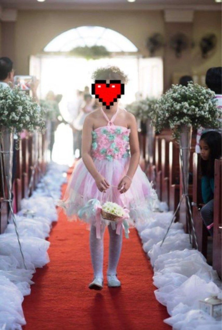 Preloved Tutu for Kids (Category: Babies & Kids Fashion) located in Calamba. Submitted by cjshopped (Listing ID 1266588176, Image 1). Description: Preloved Gown for Kids ❤️Measurement Bust-24 Waist-25 inches Lenght-25 inches ❤️Adjustable sa back ❤️Used only once during wedding Message for inquiries Thank you Happy Shopping❤️.
