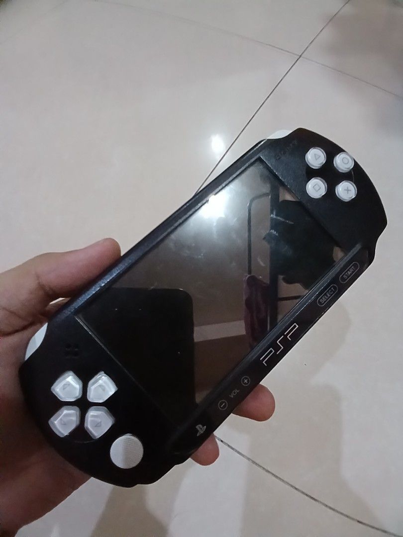 PSP STREET (E1004) Black Matte, Video Gaming, Video Game Consoles