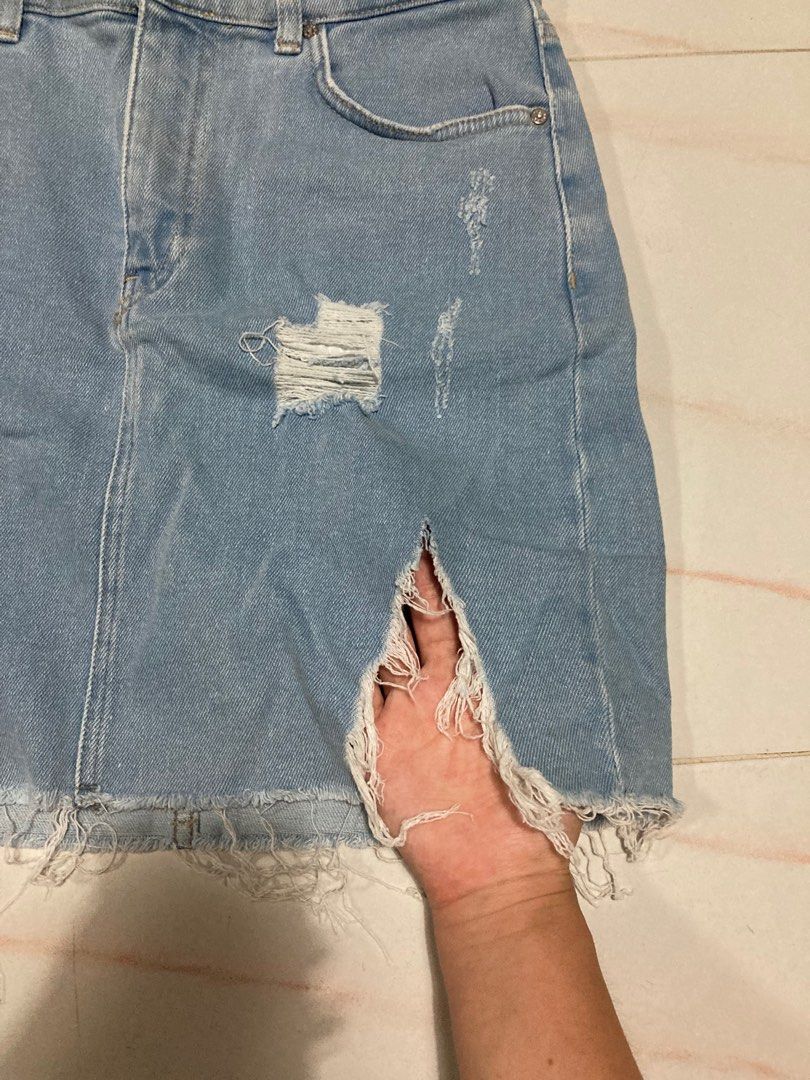 Pull Bear ripped denim skirt