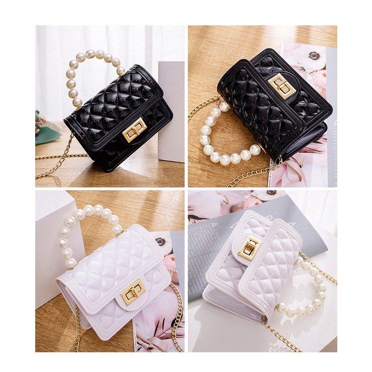Ready Stock B M 010 Woman Jelly Sling Bag Women s Fashion Bags Wallets Cross body Bags on Carousell