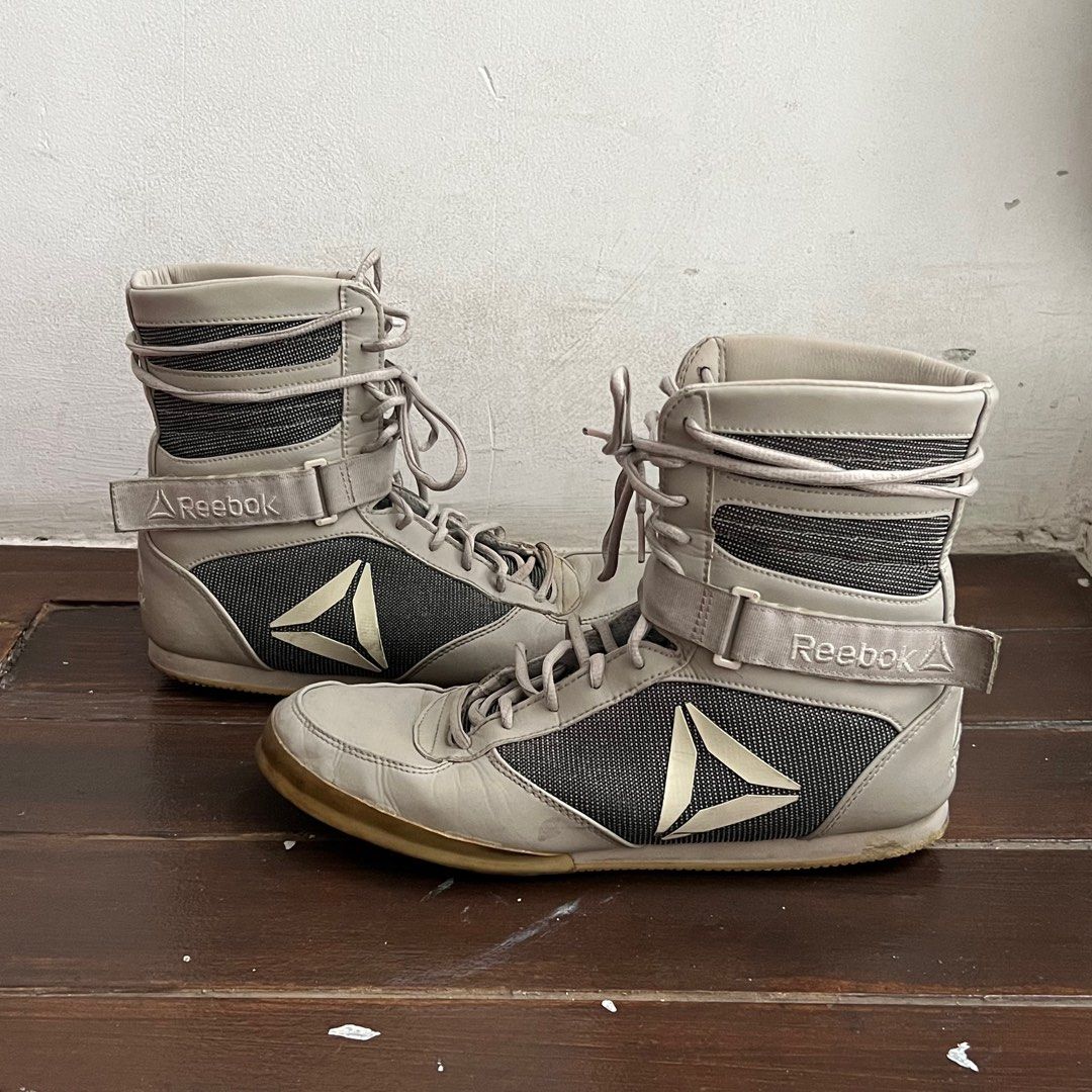 Grey reebok boxing hotsell boots