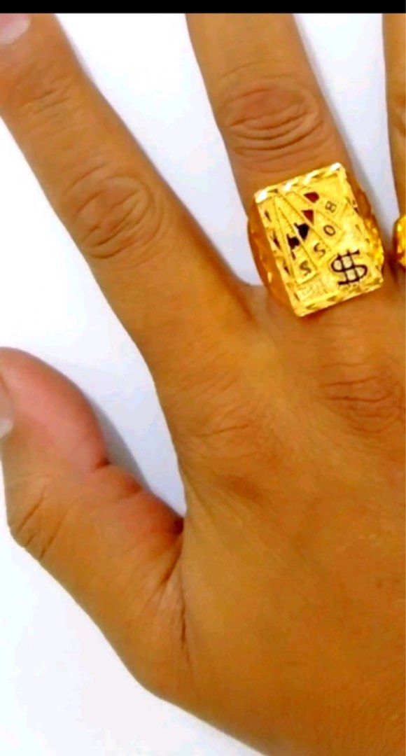 Gold hotsell ring long