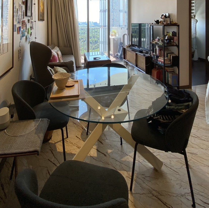 Glass dining table crate hot sale and barrel