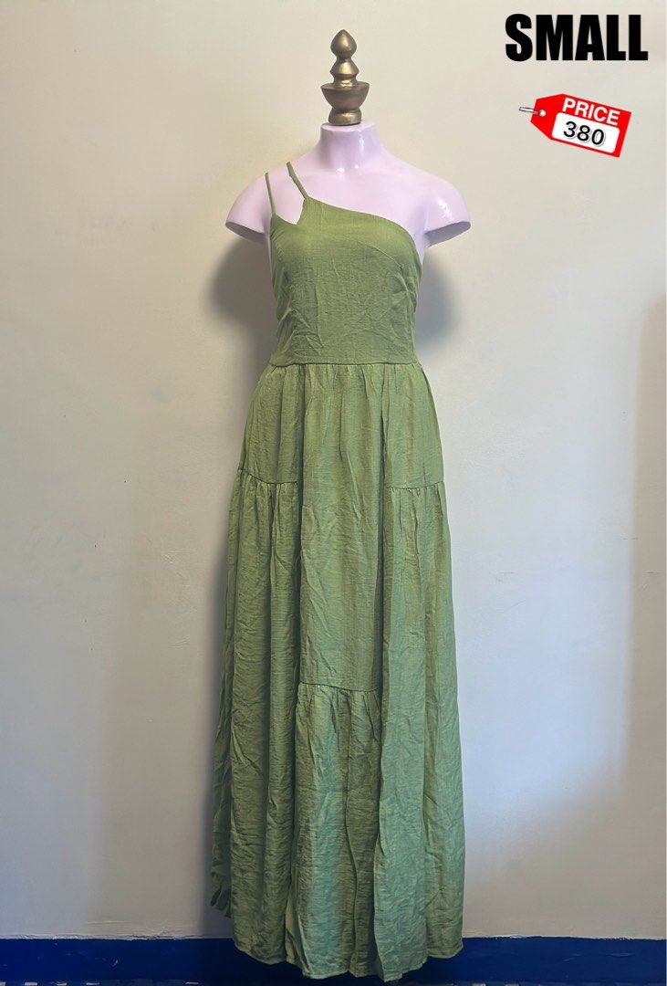 Sage MAXI DRESS, Women's Fashion, Dresses & Sets, Dresses on Carousell