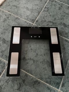 （分類：）位於 。 由 lblb2023 提交（商品編號 1266512682，圖片 1）。簡介： 。