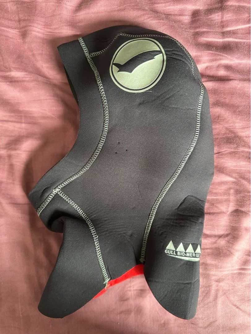 Scuba diving head gear, Sports Equipment, Other Sports Equipment and Supplies on Carousell