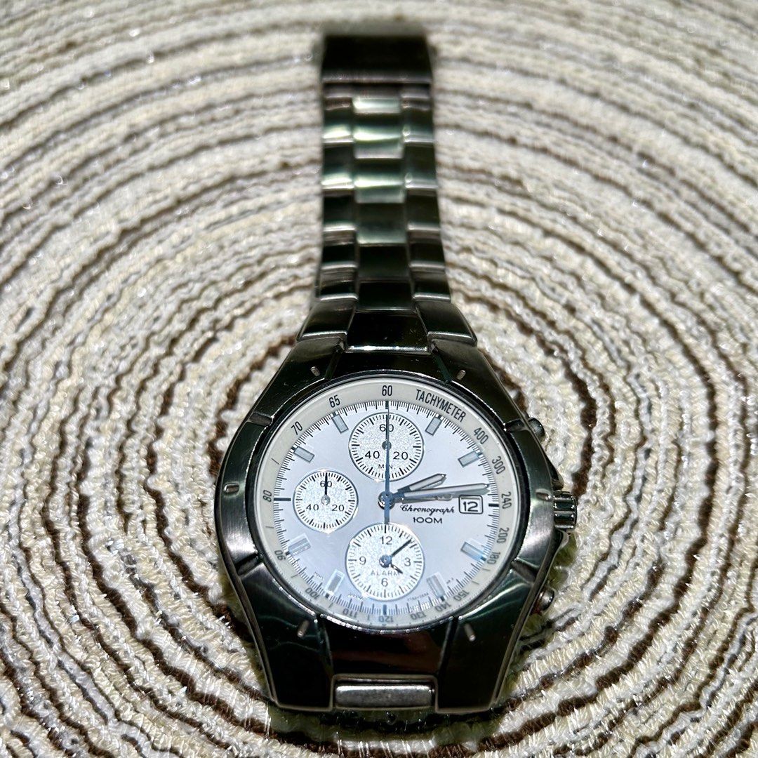 Chronograph 100m outlet