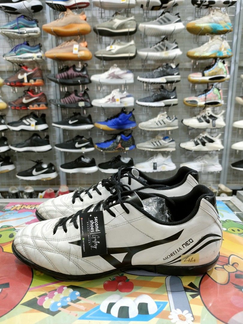 Jual sepatu hotsell futsal mizuno