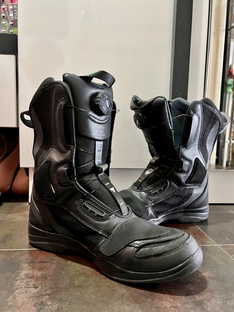 Shima Strato waterproof boots, Motorcycles, Motorcycle Apparel on Carousell