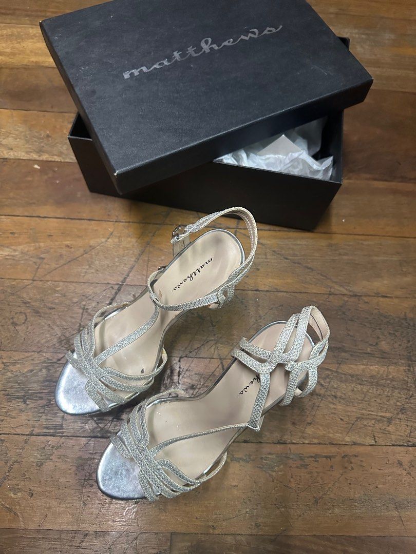 dillards silver heels