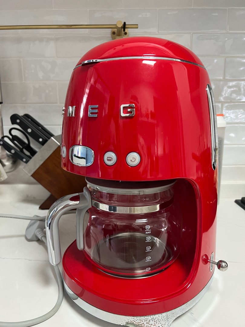 SMEG Drip Filter Coffee Machine DCF02, TV & Home Appliances, Kitchen