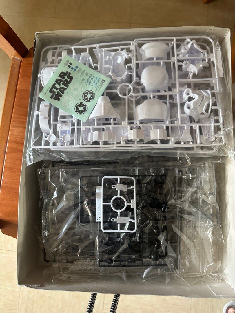 Star Wars 1/6 scale plastic model kit, 興趣及遊戲, 玩具 & 遊戲類 - Carousell