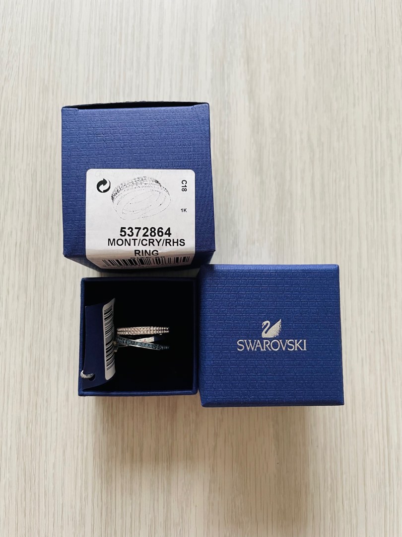Hero best sale ring swarovski