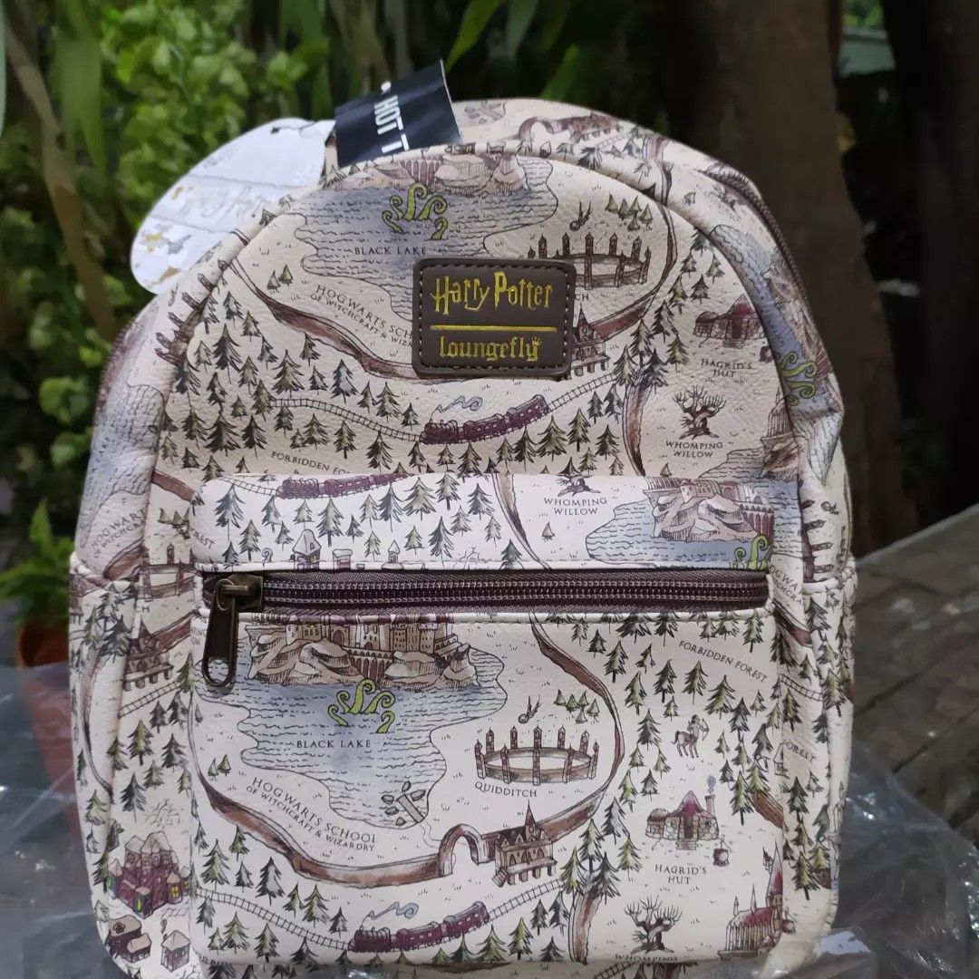 Harry potter school top grounds mini backpack