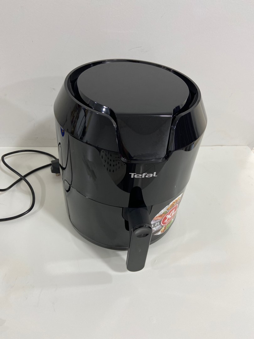 Tefal Air Fryer XL size Digital Button, TV & Home Appliances, Kitchen