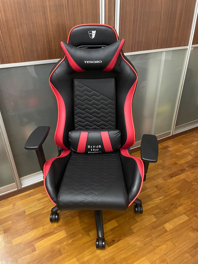 Tesoro gaming 2025 chair