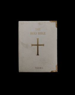 The Holy Bible (Small Vintage Pocket Book)