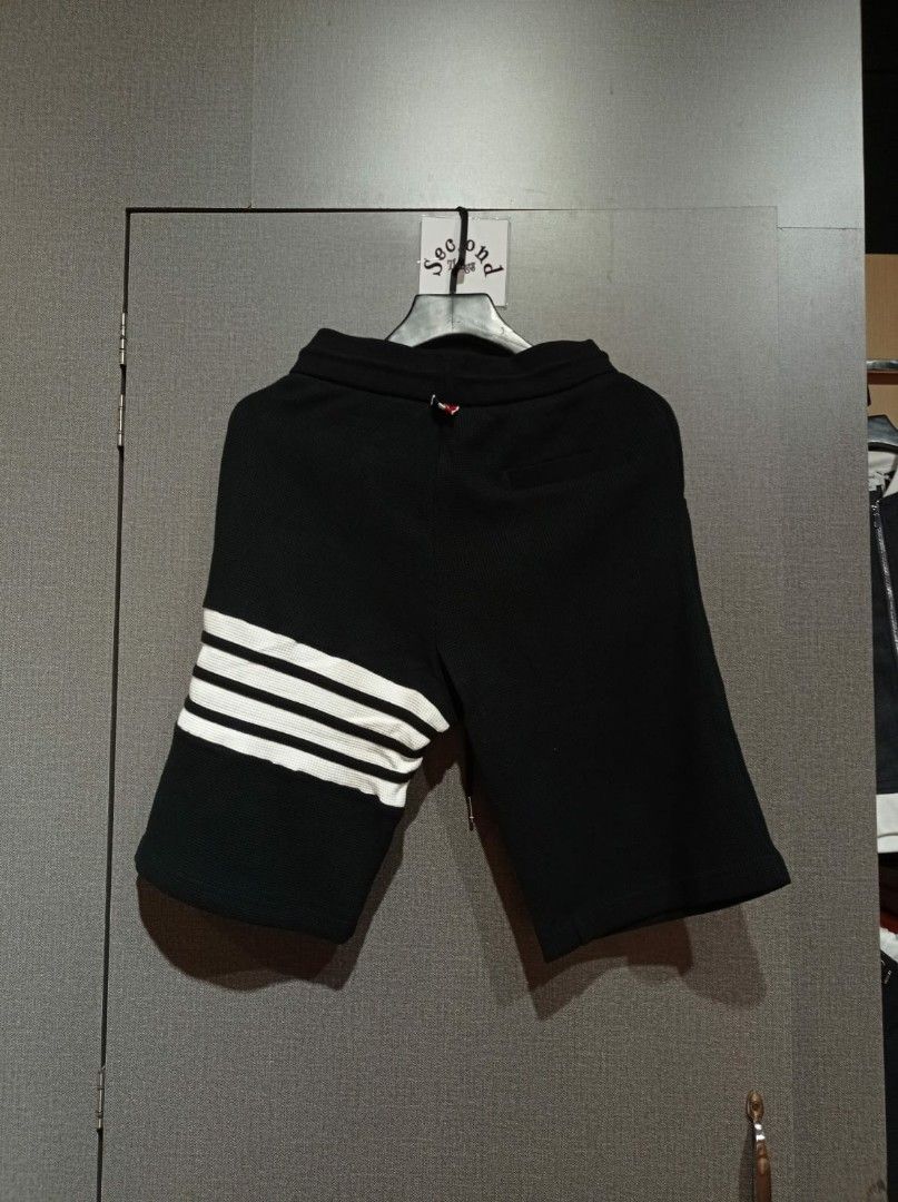 Thom browne short pants shop