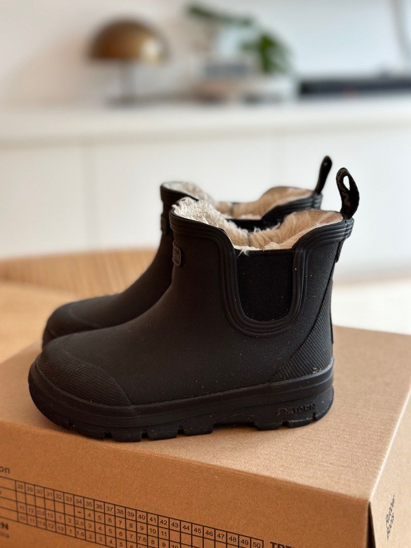 Tretorn Winter Chelsea Boots