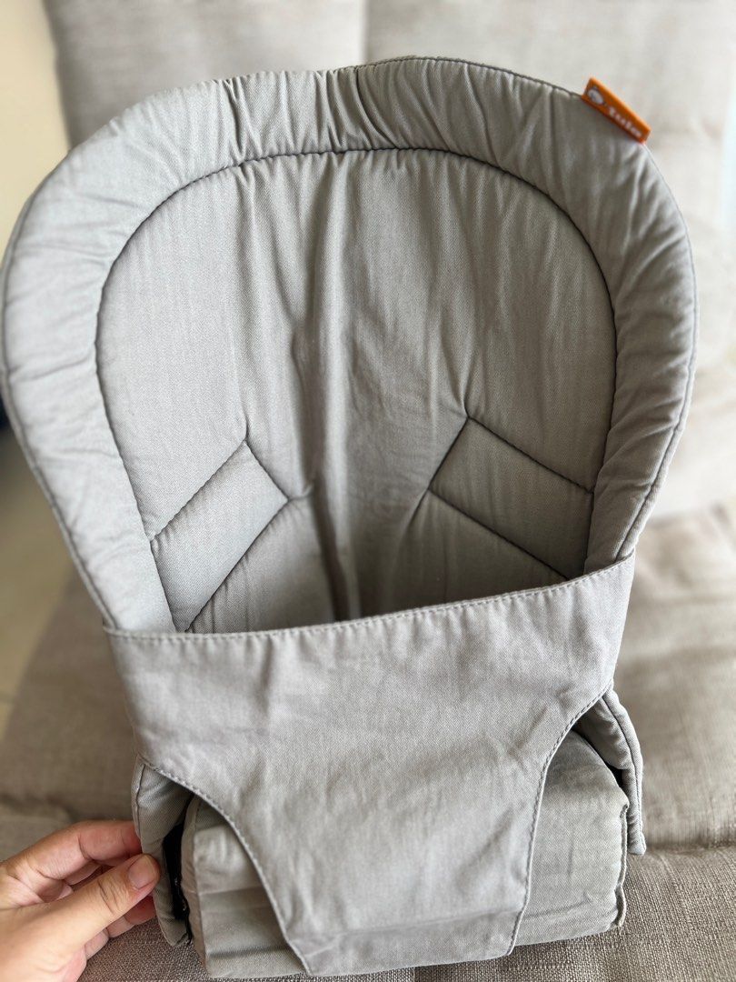 Tula Standard Carrier Infant Insert, Babies & Kids, Going Out, Carriers