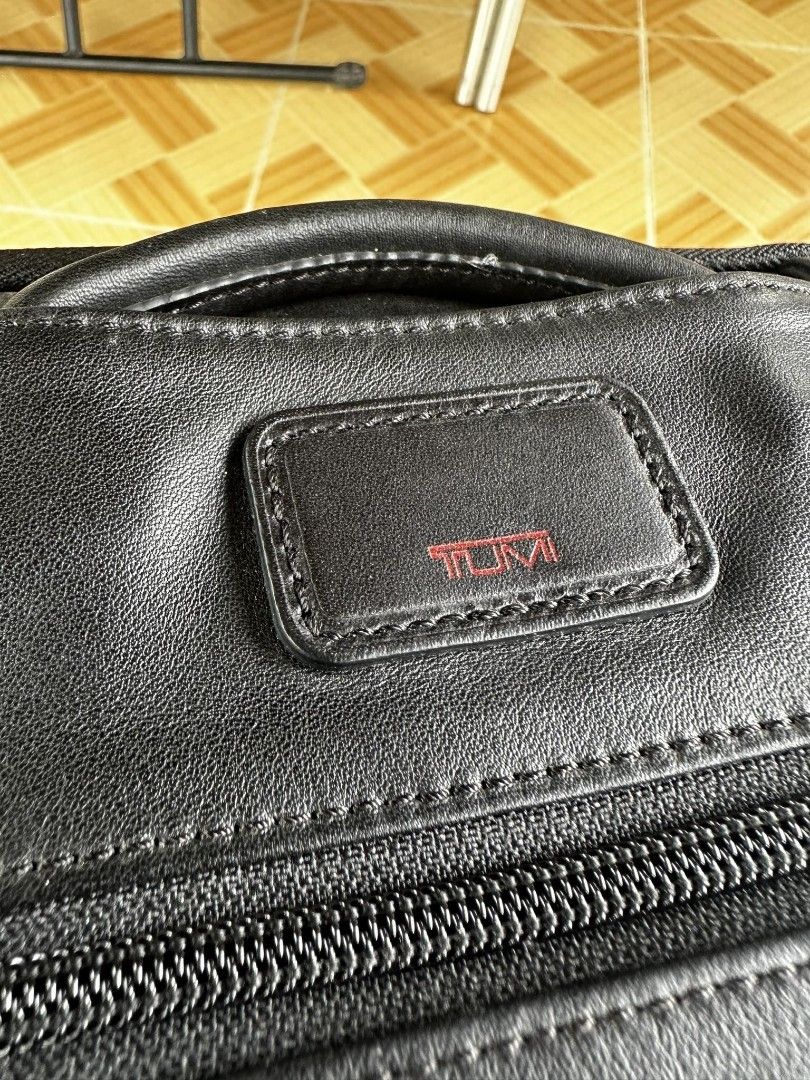 Tumi Leather Laptop Bag, Men's Fashion, Bags, Briefcases on Carousell