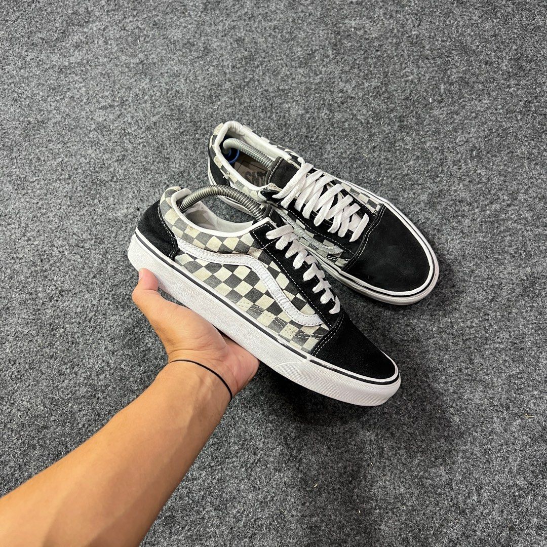 Vans hotsell checkerboard os