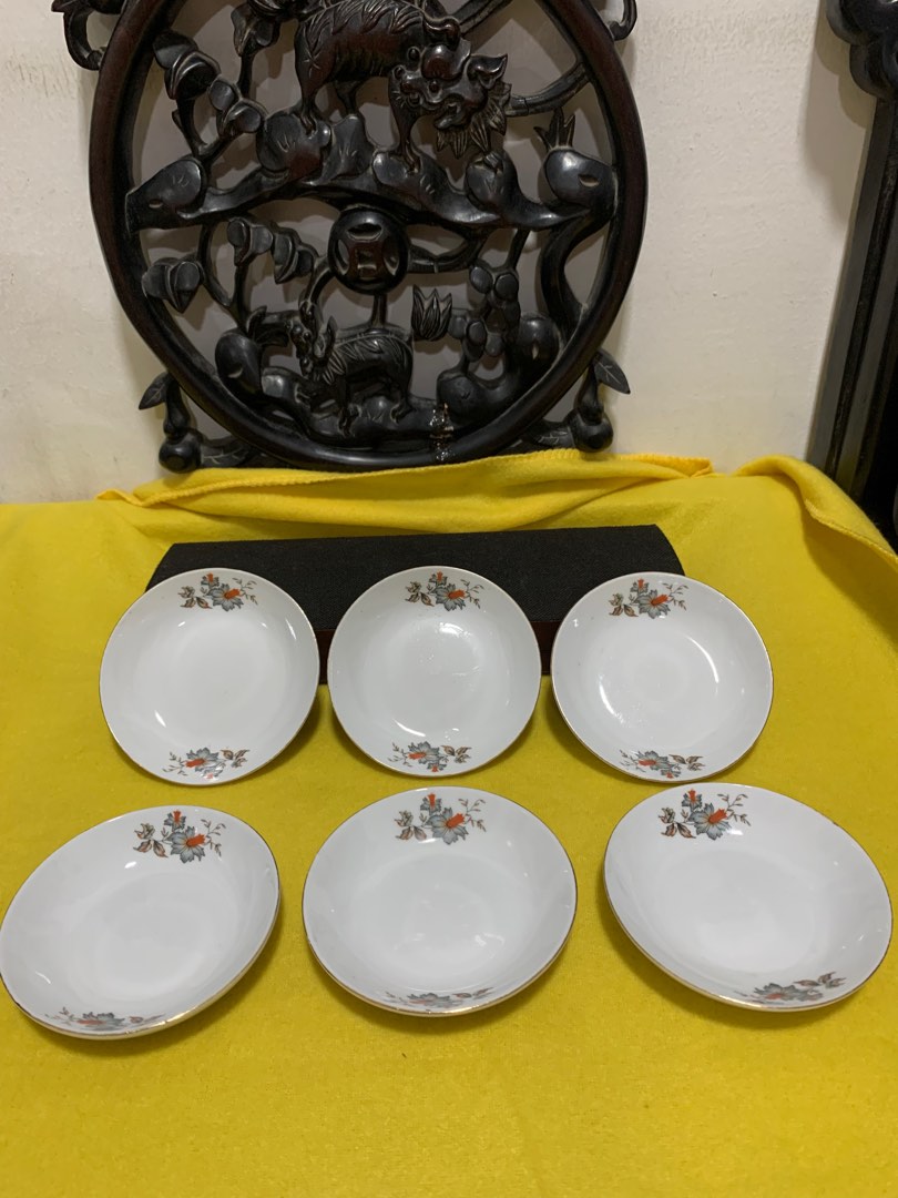 Vintage Saucers, Hobbies & Toys, Collectibles & Memorabilia, Vintage