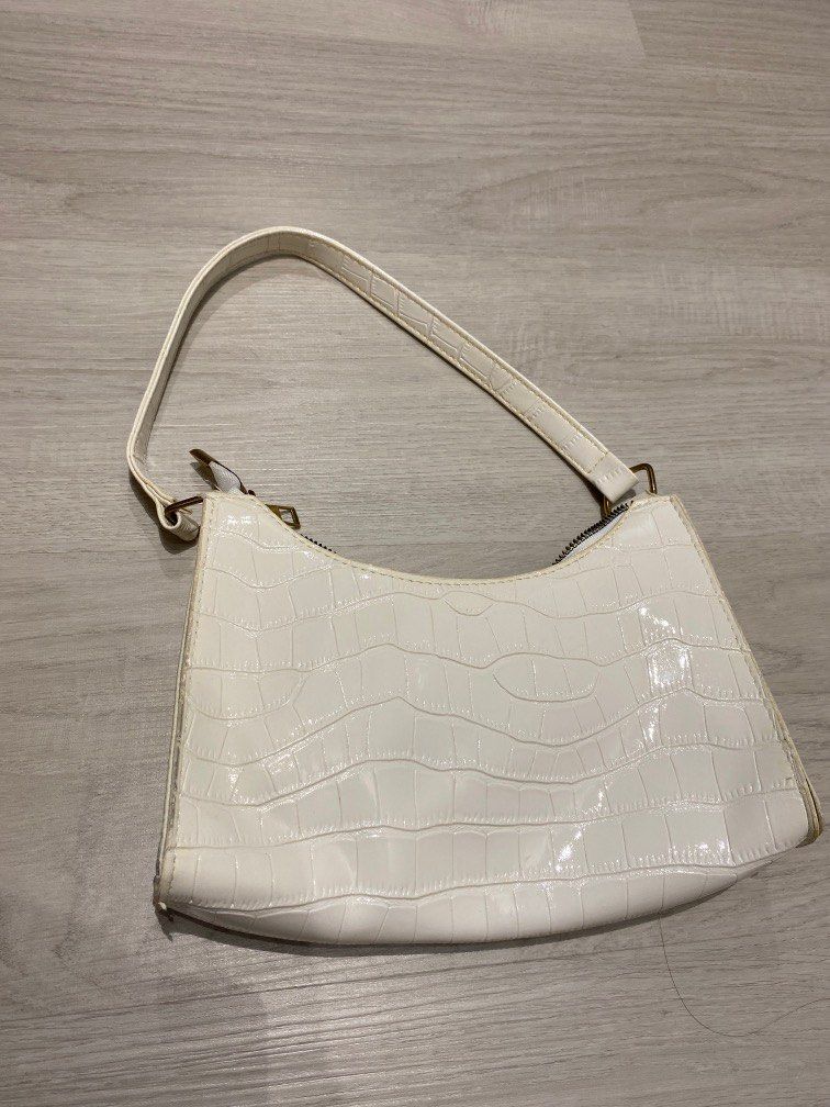 White croc bag outlet