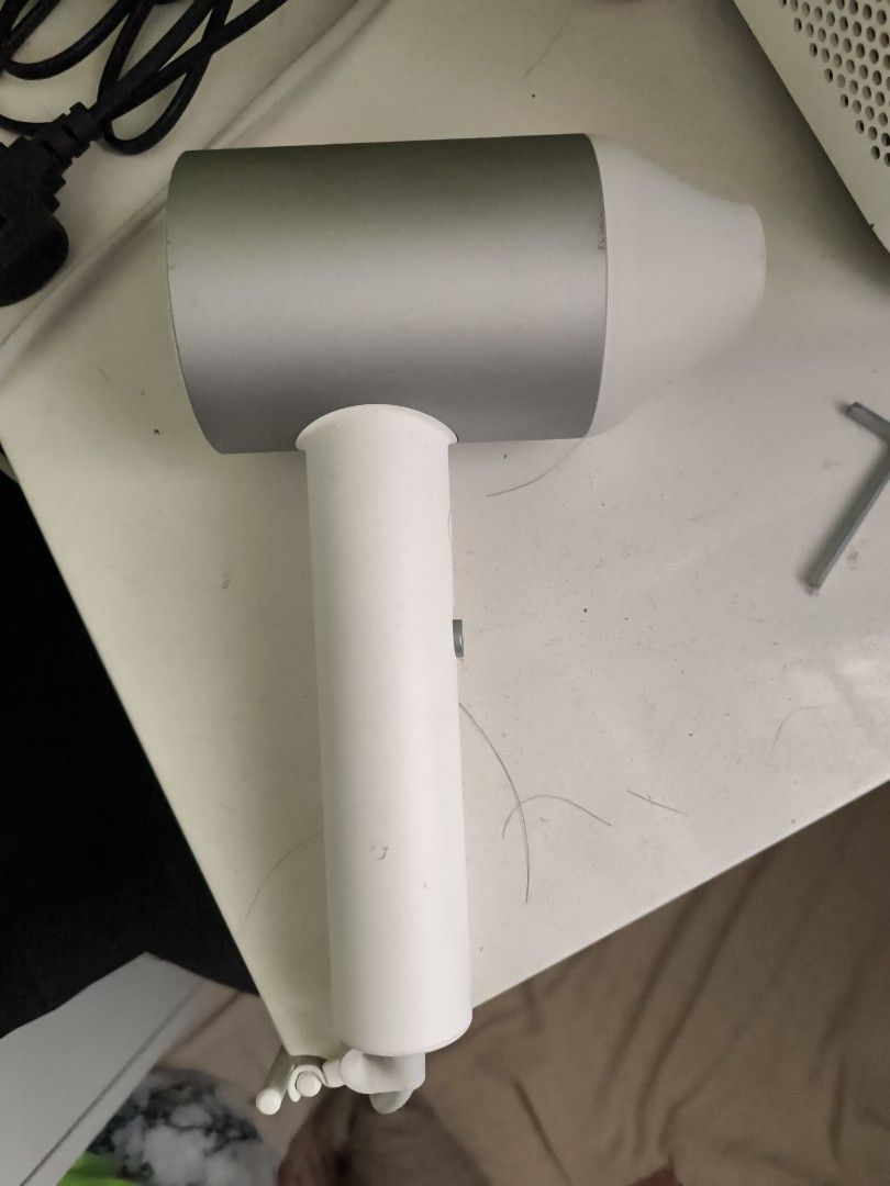 Xiaomi h500 hair dryer, Beauty & Personal Care, Hair on Carousell