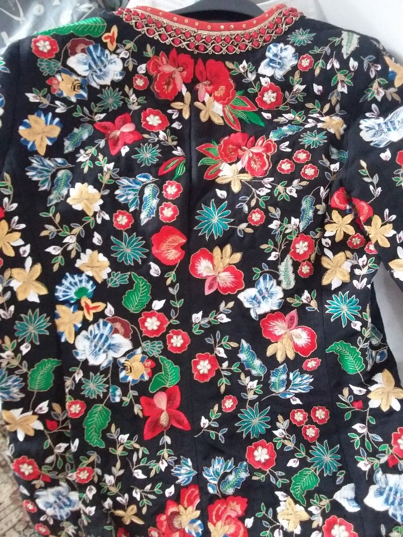 AMAZING ALICE OLIVIA EMBROIDERED JACKET