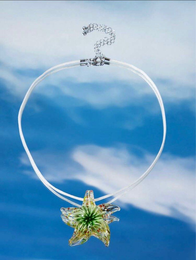 Glass 2024 starfish pendant