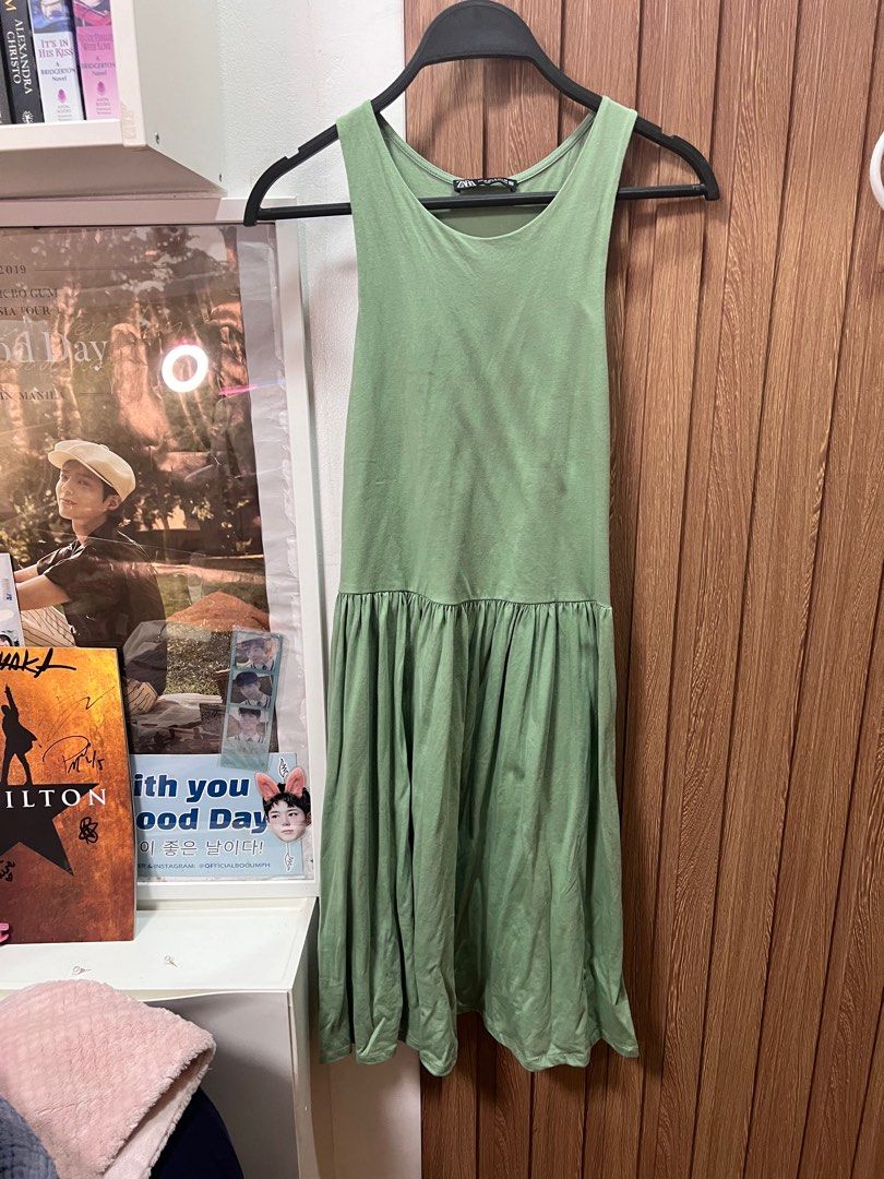 Green dress zara 2019 top
