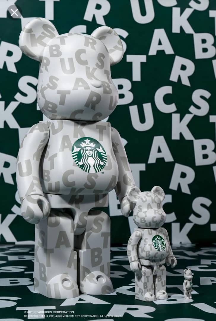 1000 400 Starbucks bearbrick berbrick, Hobbies & Toys, Toys & Games