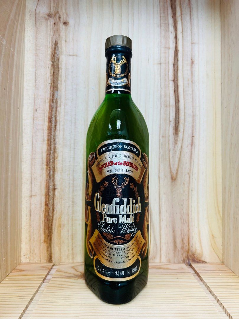 7-80's Glenfiddich Pure Malt Whisky 750ml 43% 舊格蘭菲迪蘇格蘭威士忌, 嘢食 嘢飲, 酒精飲料-  Carousell