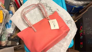（分類：）位於 。 由 dcc0815 提交（商品編號 1263512879，圖片 1）。簡介： 。