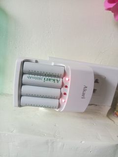 Akari rechargeable AA battery