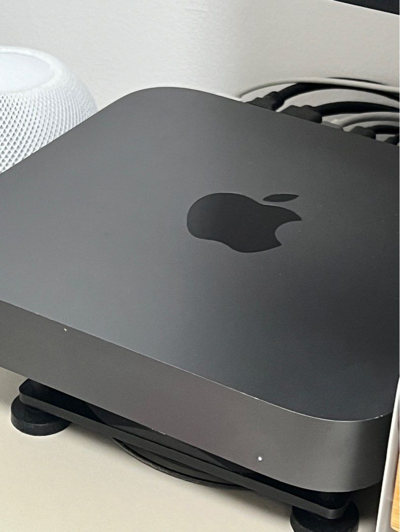 美品 Mac mini(2018) 32GB SSD 500GB-