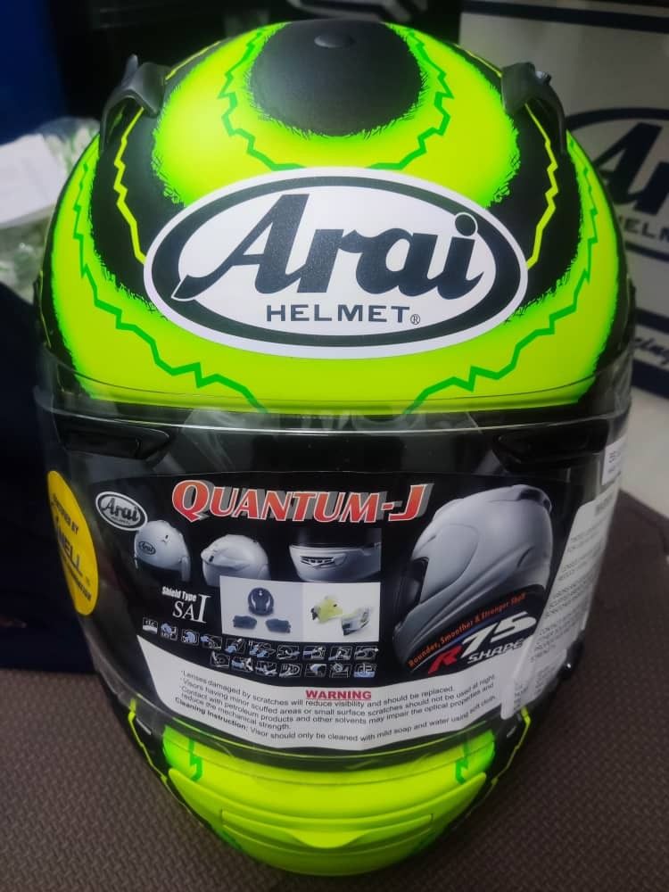 Harga arai shop quantum j