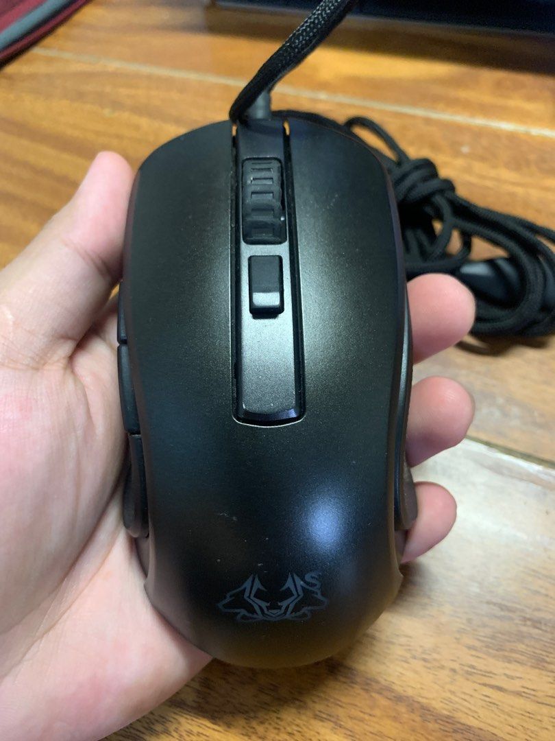 Asus Cerberus Fortus Gaming Mouse (Category: Mouse & Mousepads) located in Imus. Submitted by cedieacosta (Listing ID 1263457594, Image 3). Description: For sale only! Asus Cerberus Fortus Gaming Mouse - no box - replaced mouse cable - replaced switches to omron whites For pickup only Location: Imus cavite nov 3-5, Diliman QC nov 6 onwards MOP: Gcash or BPI MOD: Lalamove or GGX WYSIWYG No returns or refunds.