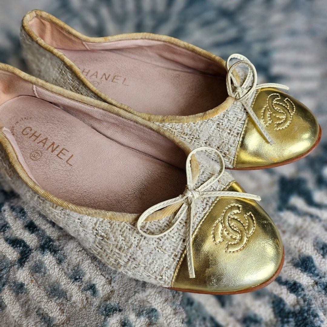 Chanel Two Tone Ballerina Flats, Women's Fashion, Footwear, Flats & Sandals  on Carousell