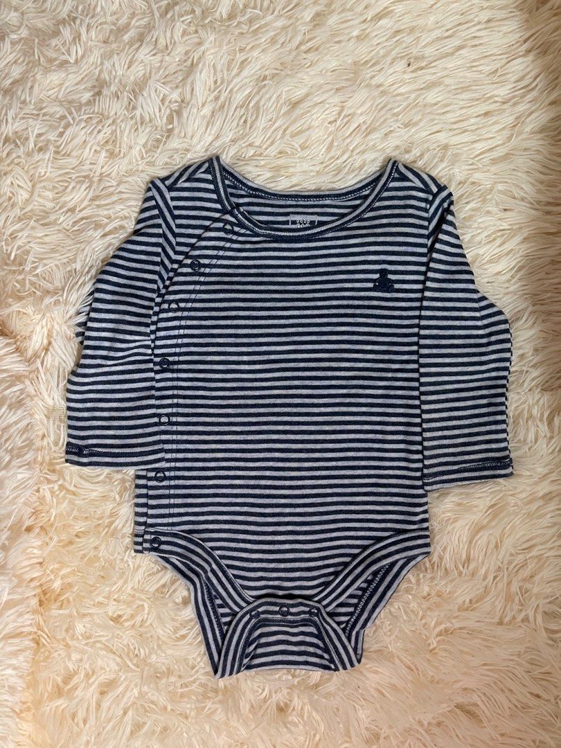 Baby gap sale rompers
