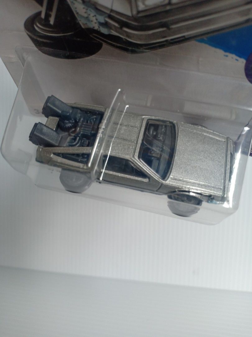 Back to the Future Time Machine Hover Mode 1.21 Jigawatts Hot Wheels